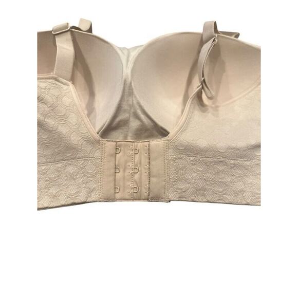 Playtex Secrets Seamless Comfort Bra Beige Ultra Soft 4831 Size Medium Wireless - Picture 5 of 7